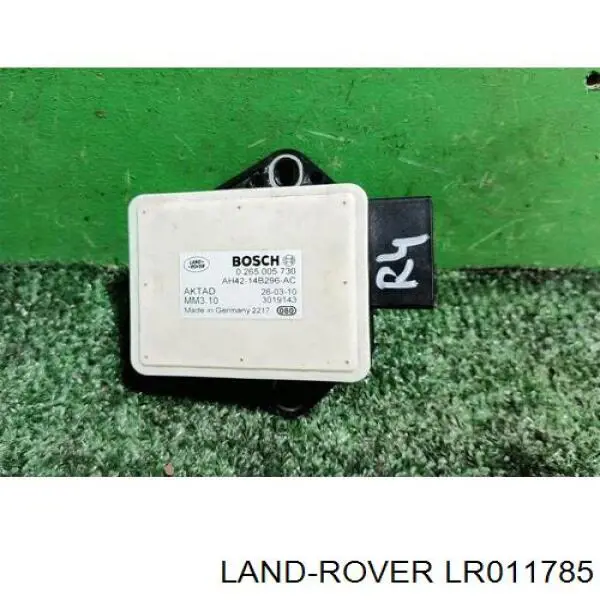 LR011785 Land Rover