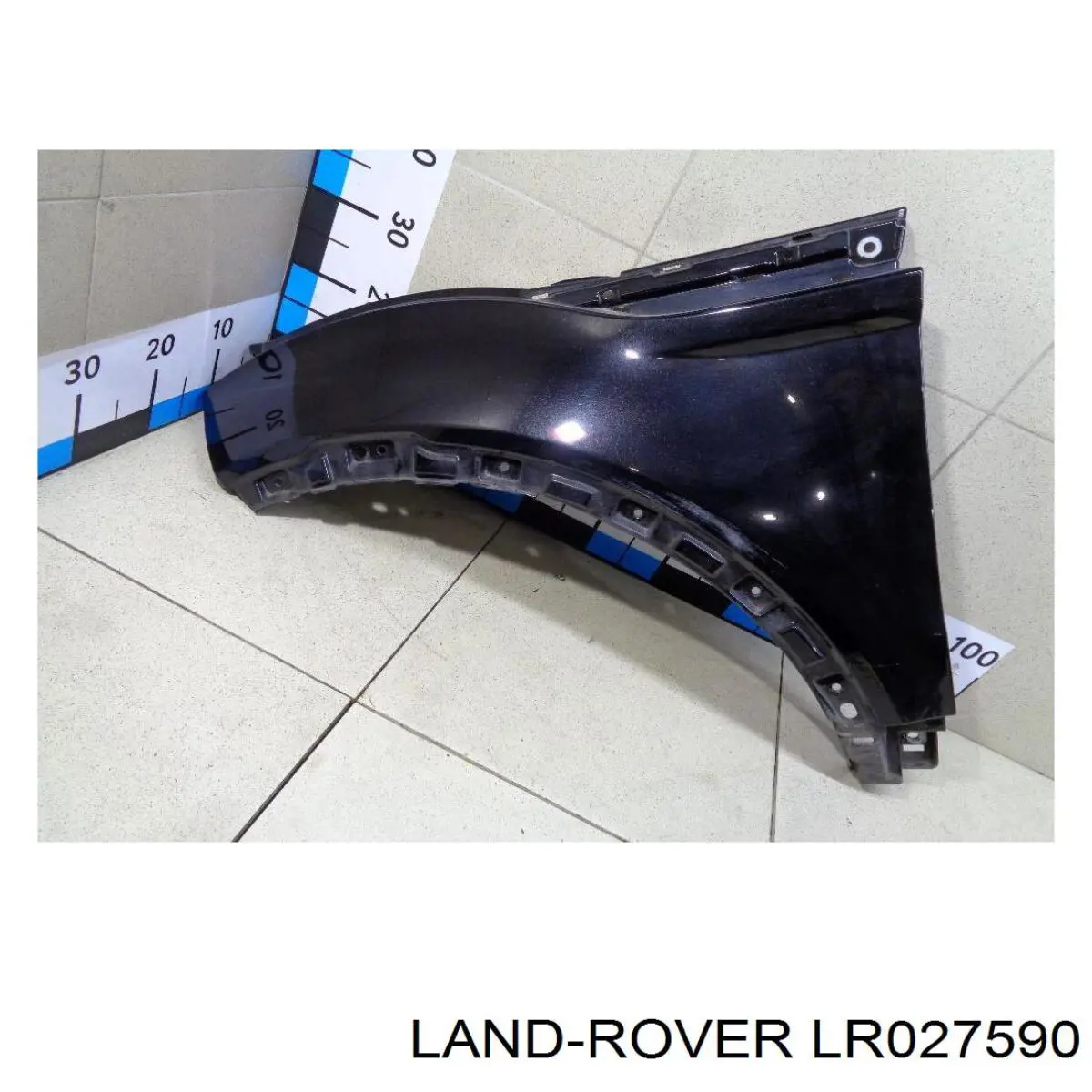 LR027590 Land Rover guardabarros delantero izquierdo