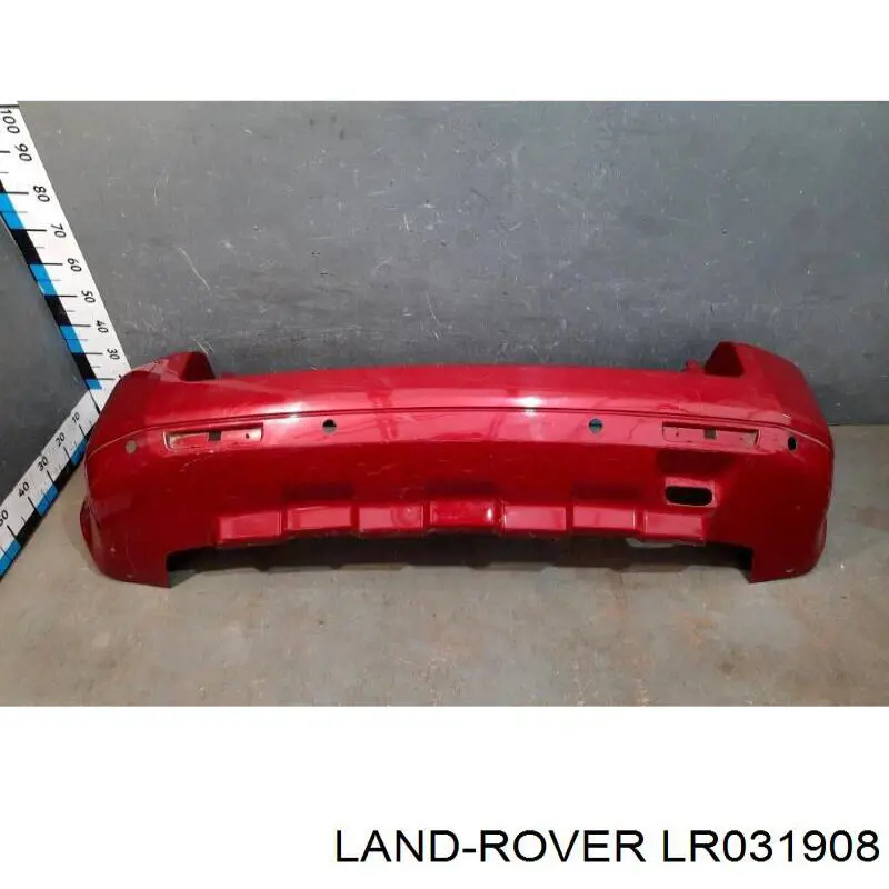 LR025845 Land Rover parachoques trasero