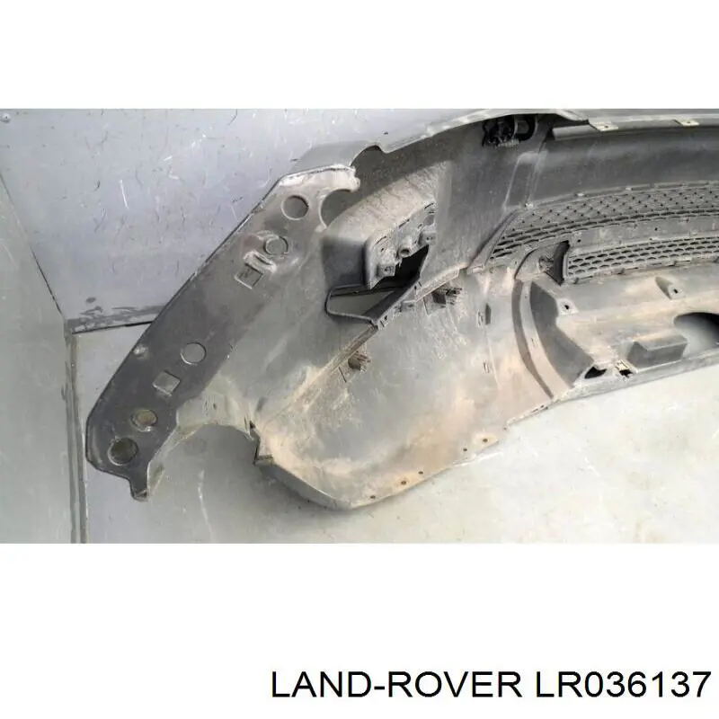 Paragolpes LR036137 Land Rover