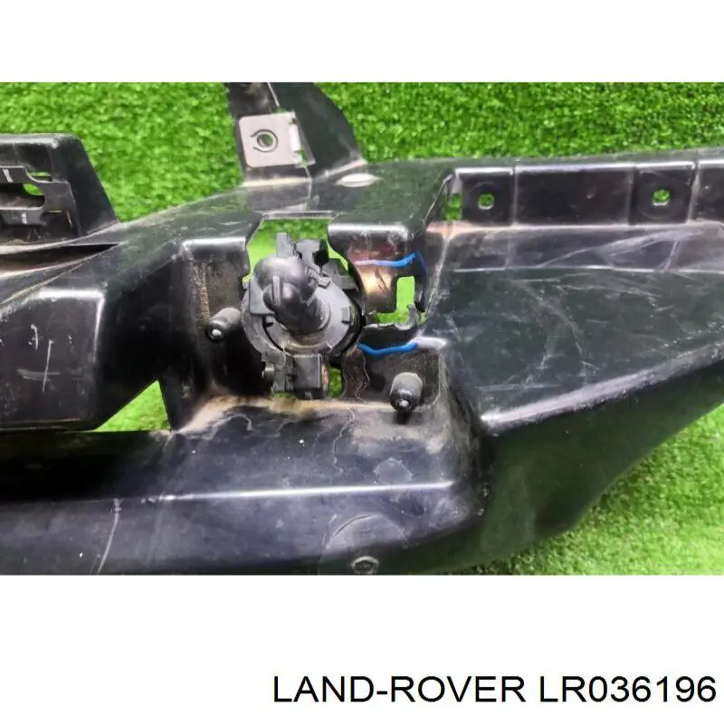 LR036196 Land Rover refuerzo parachoque delantero