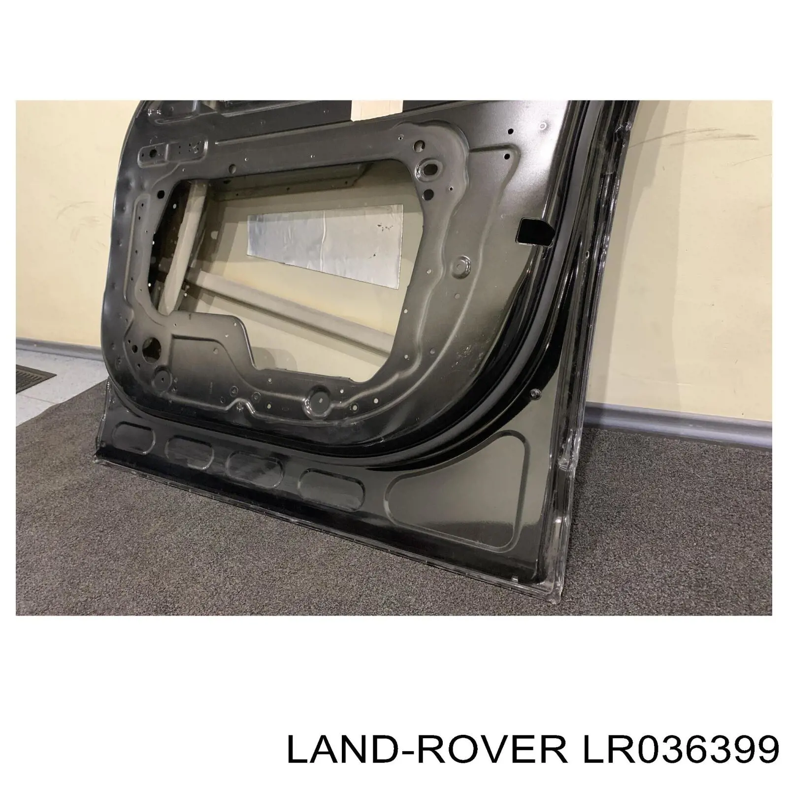 Comprar LR036399 Land Rover Puerta delantera derecha