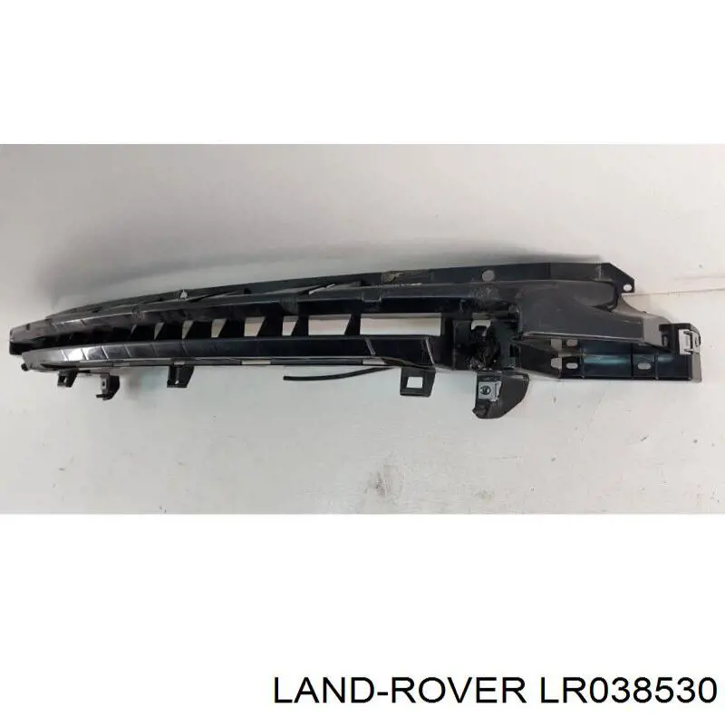 LR038530 Land Rover Soporte central del parachoques delantero