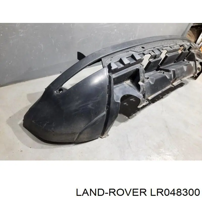 LR048300 Land Rover parachoques trasero