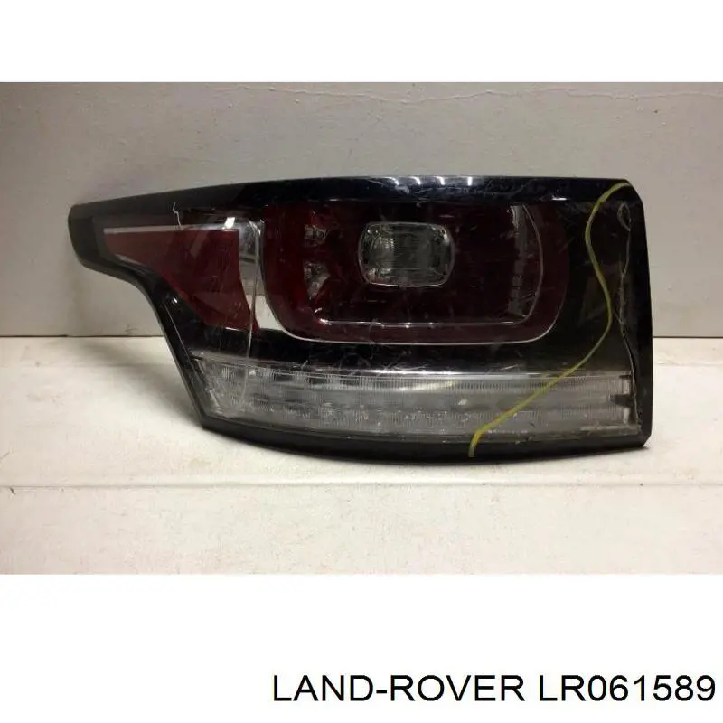 LR061589 Land Rover Piloto trasero izquierdo