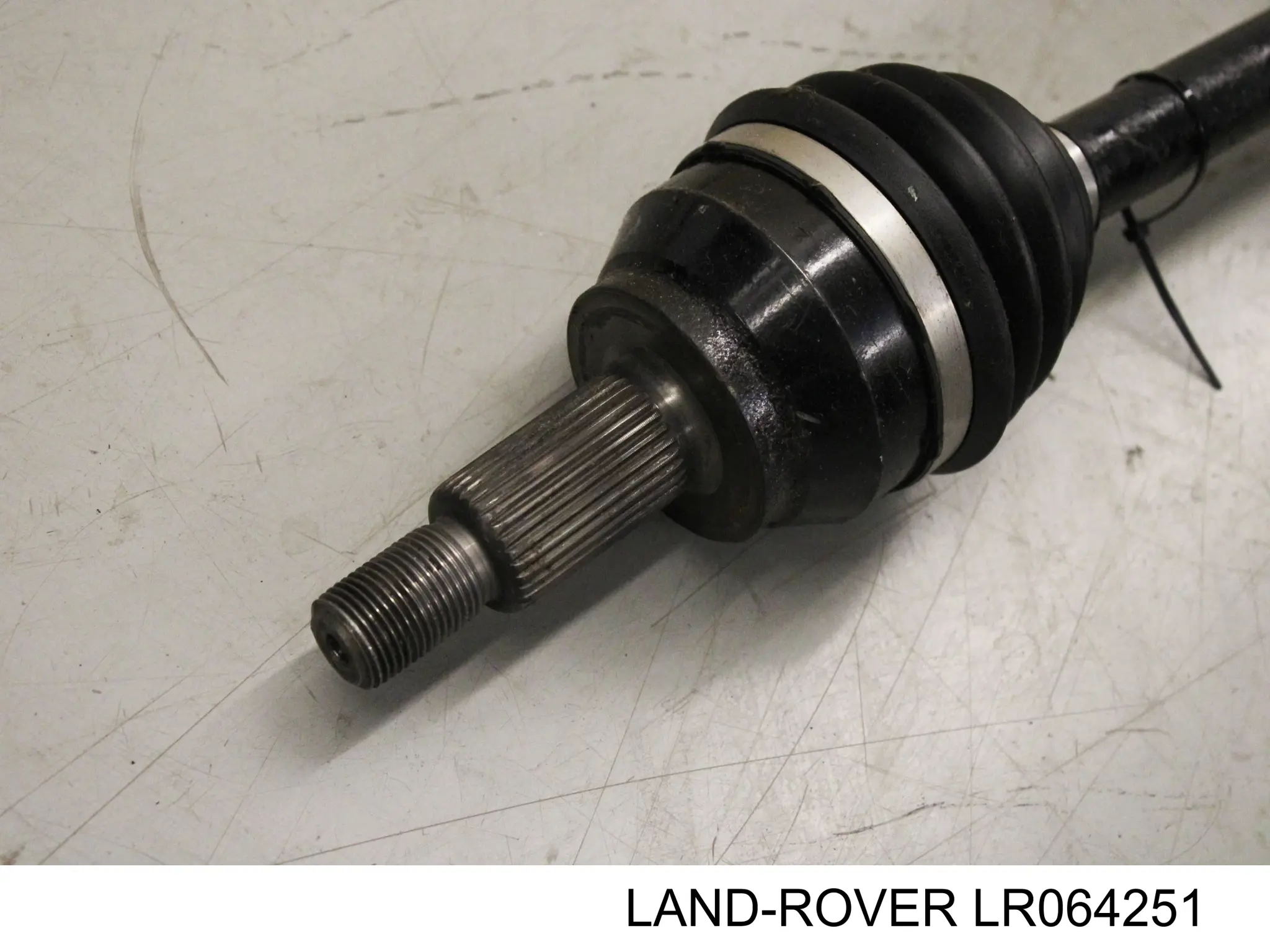 Comprar LR064635 Land Rover Semieje delantero derecho