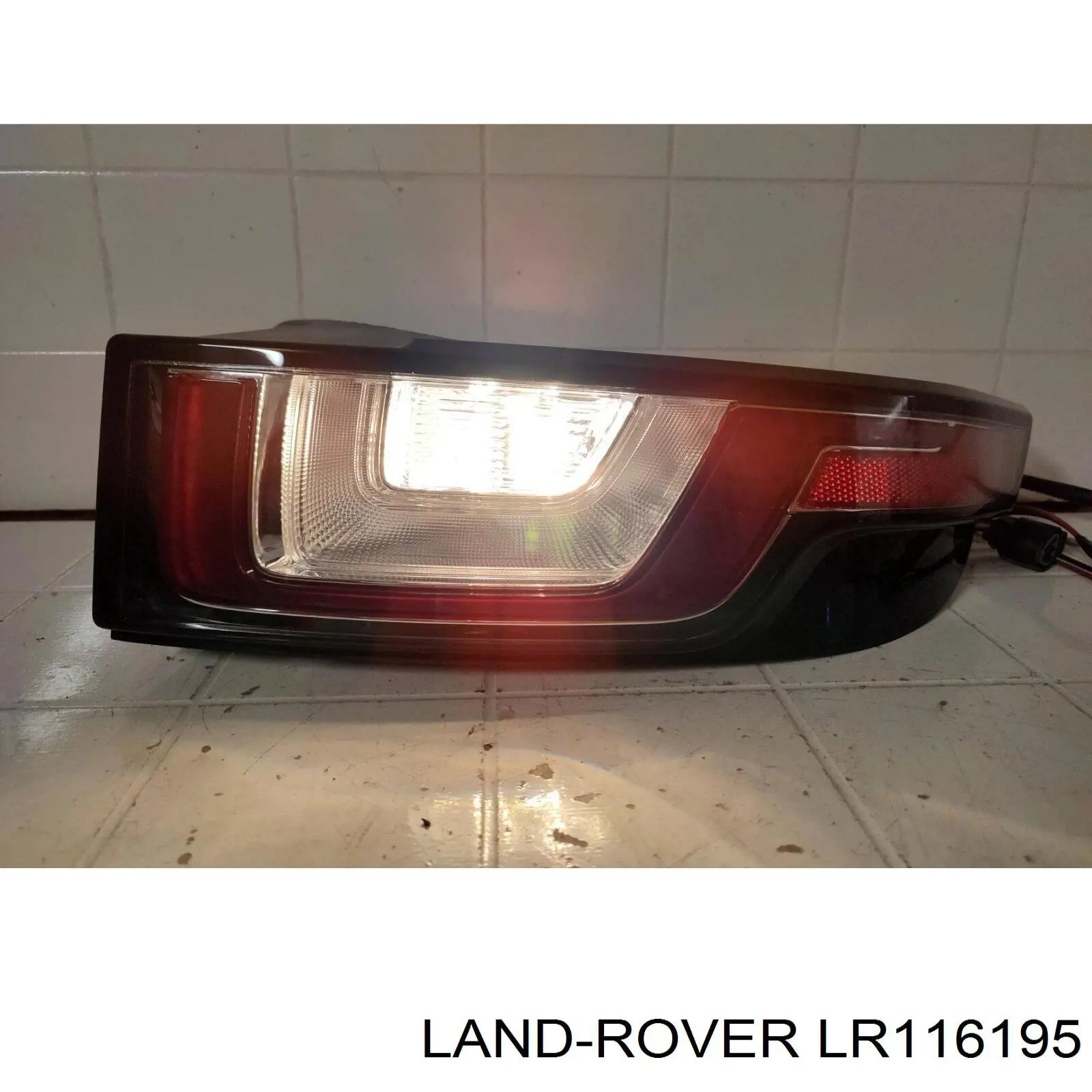 LR116195 Land Rover