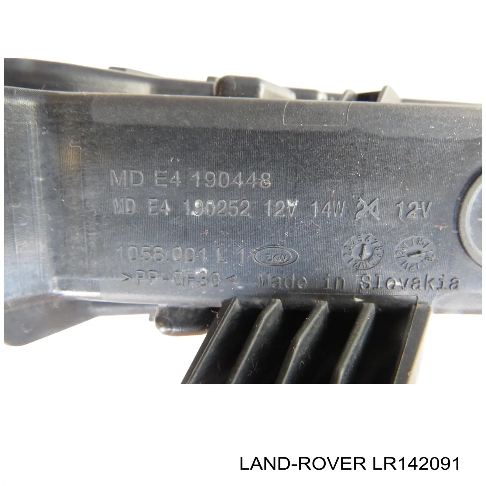 LR142091 Land Rover