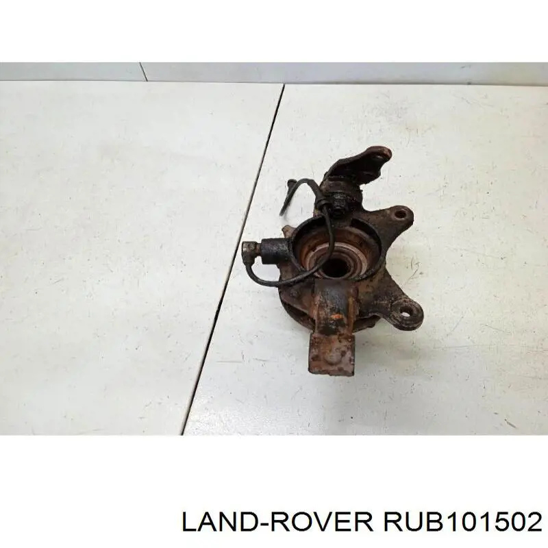 RUB101502 Land Rover muñón del eje, suspensión de rueda, delantero derecho