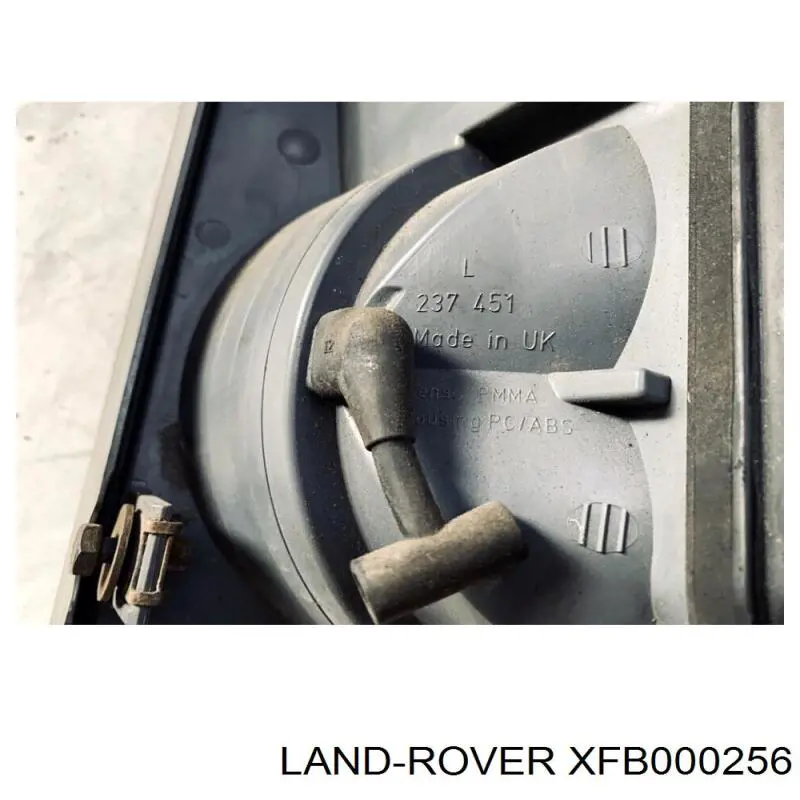 XFB000258 Land Rover piloto posterior izquierdo