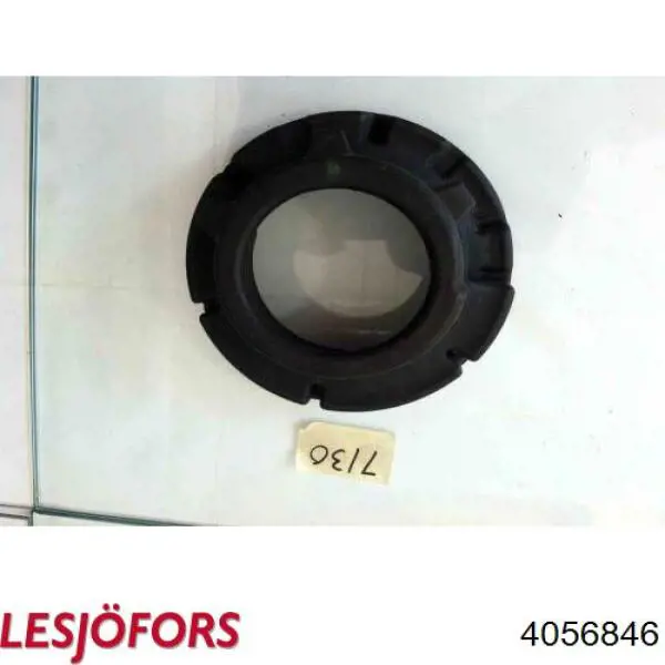 A2023210304 Mercedes Muelle delantero