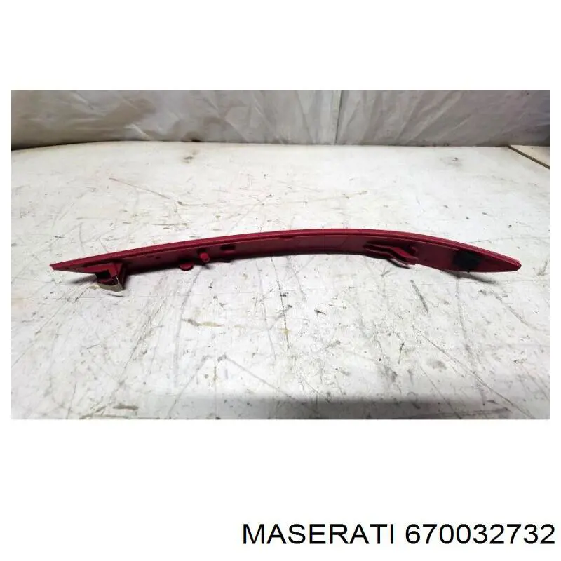 670032732 Maserati