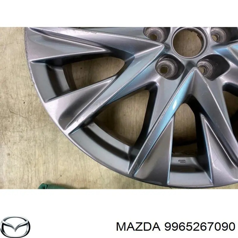 Comprar 9965267090 Mazda Aros de rueda
