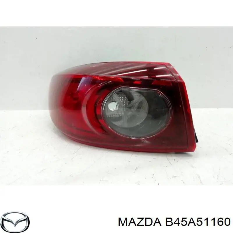 Piloto trasero exterior izquierdo Mazda B45A51160 precio, desde 104,73 EUR