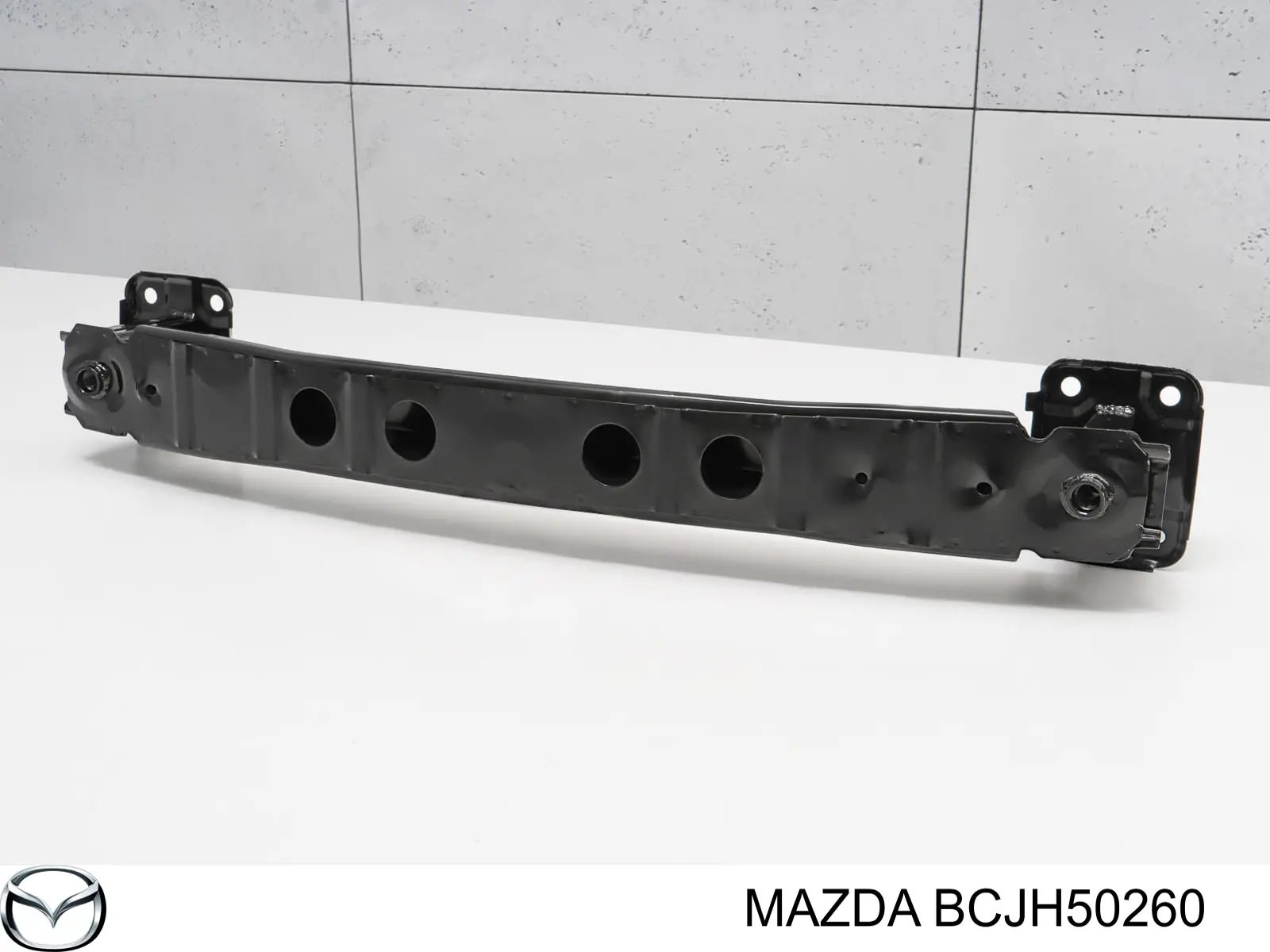 Comprar BCJH50260 Mazda Refuerzo parachoques trasero