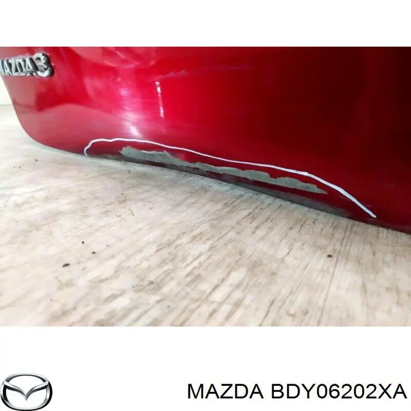 BDY06202XA Mazda Porton trasero