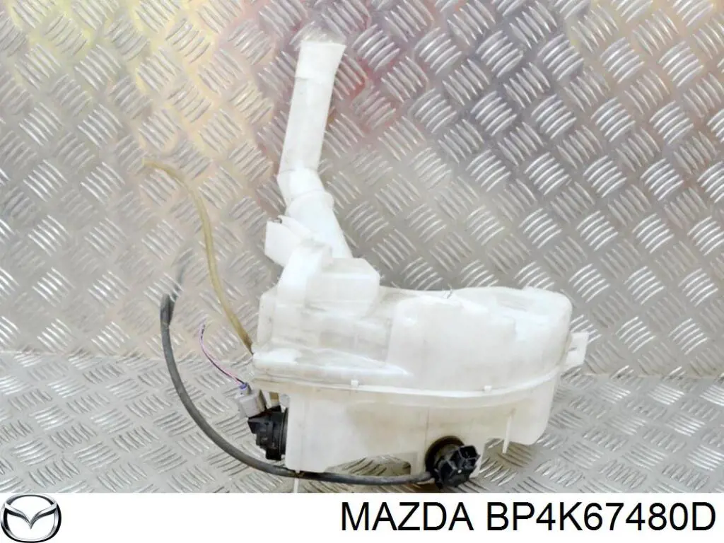 Deposito del lavaparabrisas Mazda BP4K67480D precio, desde 58,08 EUR