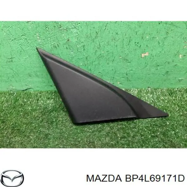 Cubierta interior de fijación del espejo izquierdo Mazda BP4L69171D precio, desde  