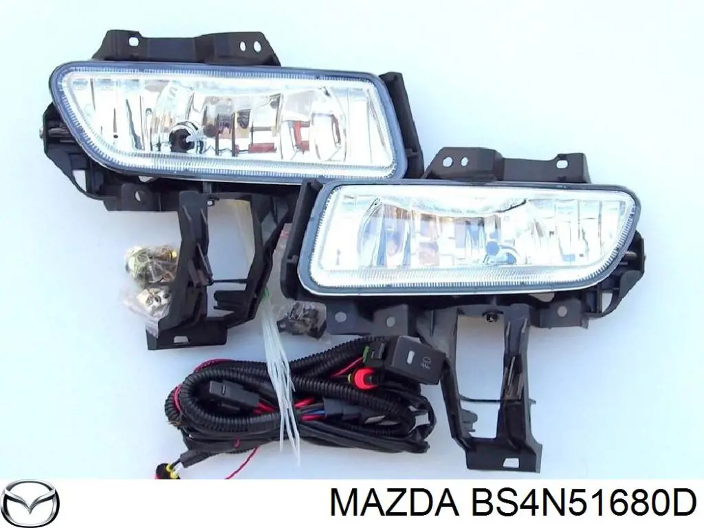 BS4N51680D Mazda faro antiniebla derecho