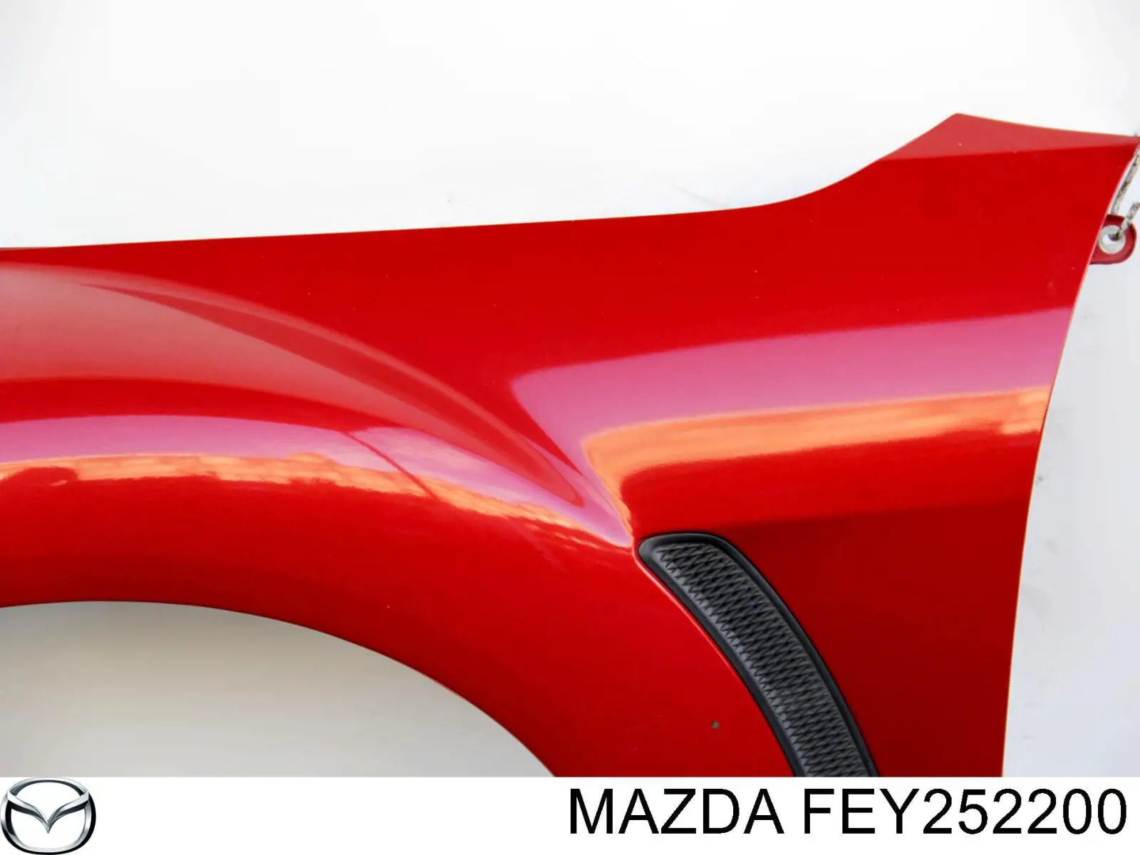 Comprar Aleta delantera izquierda Mazda RX-8  SE