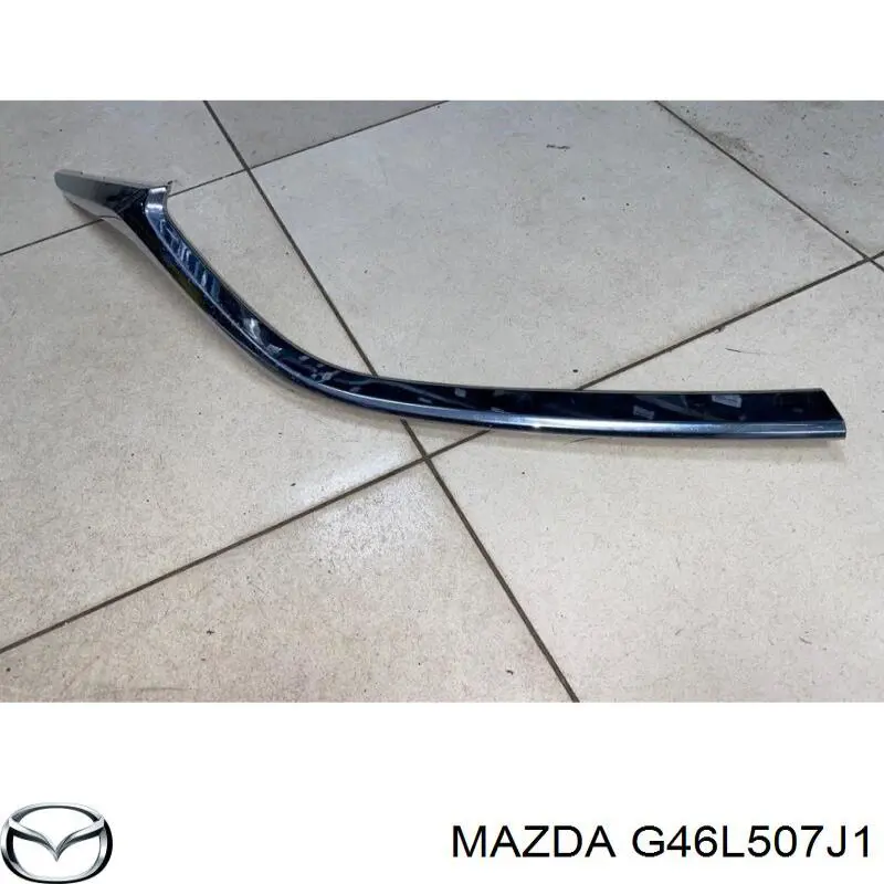 Comprar G46L507J1 Mazda Moldura derecha de la parrilla del radiador