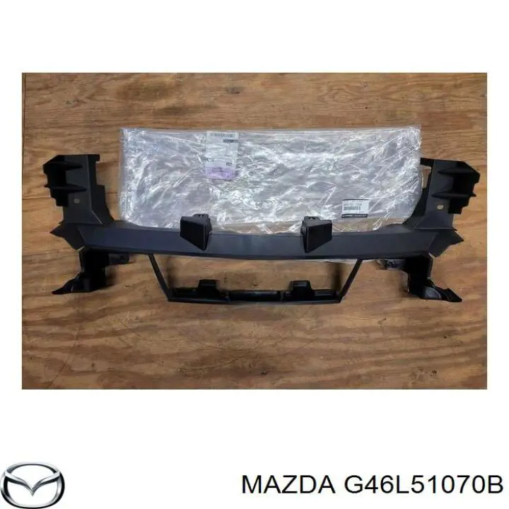 G46L51070B Mazda moldura de rejilla de radiador izquierda