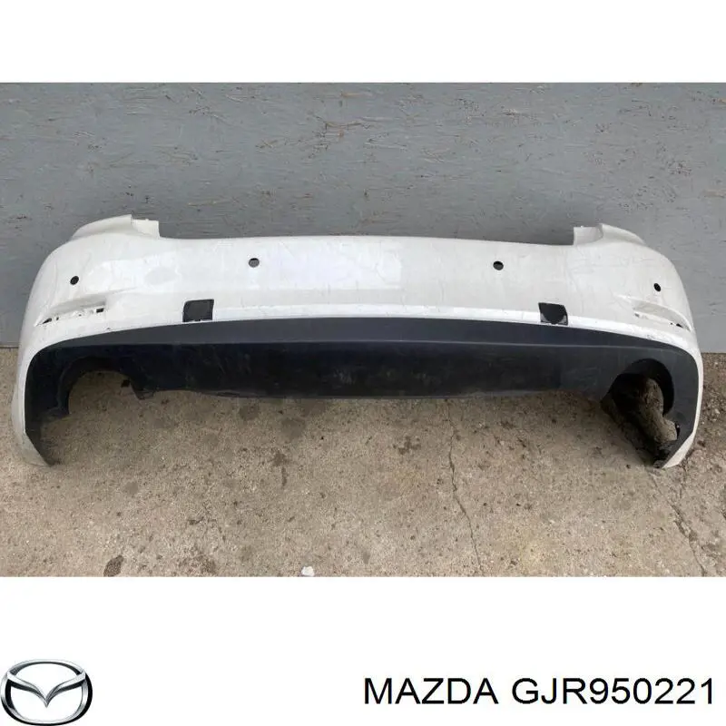 Paragolpes trasero Mazda 6 GJ, GL