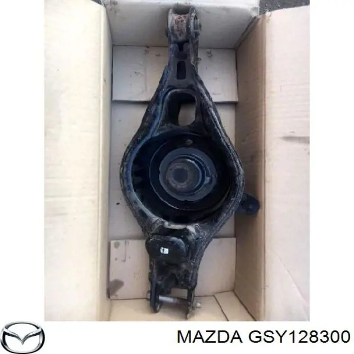 GSY128300 Mazda brazo de suspensión trasero inferior derecho