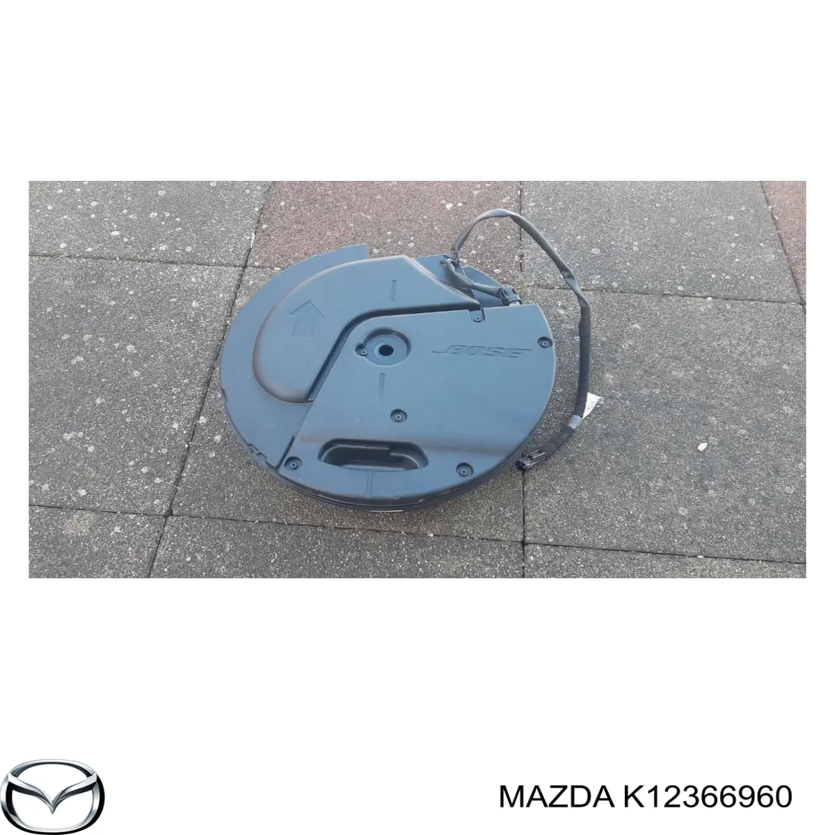 K12366960 Mazda altavoz de subgraves