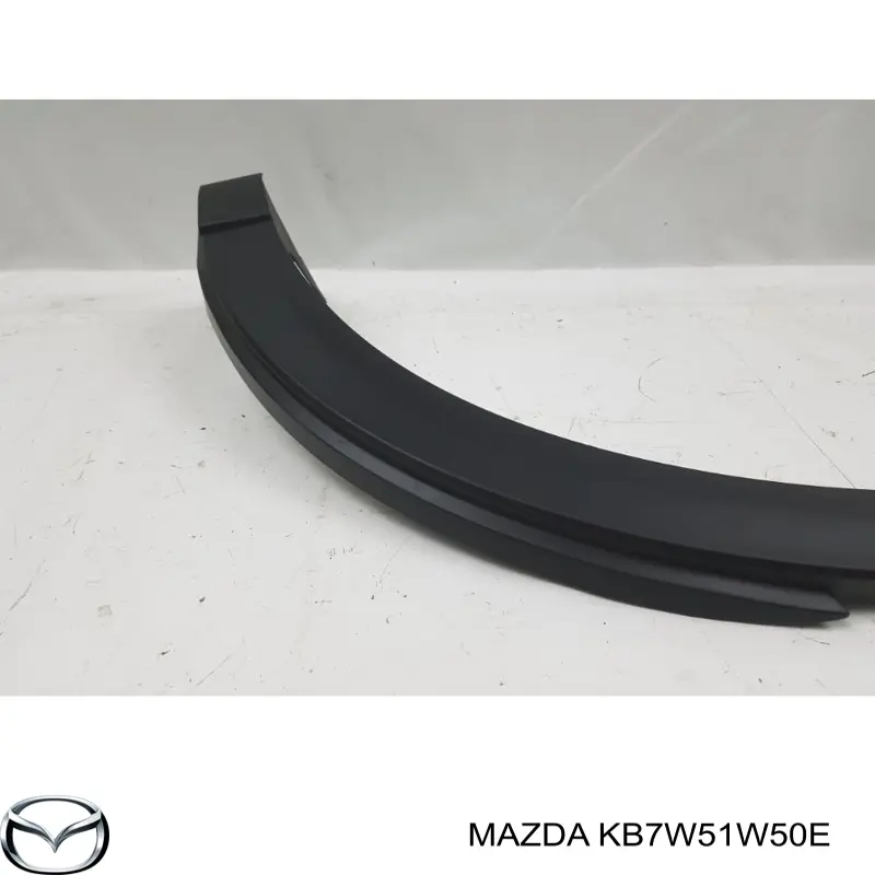 Comprar KB7W51W50E Mazda Extensión de la aleta trasera derecha