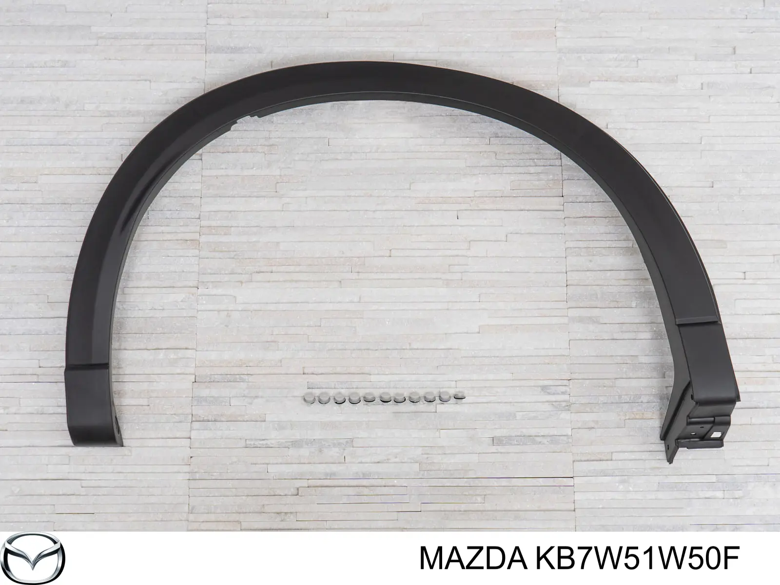 Extensión de la aleta trasera derecha KB7W51W50F Mazda