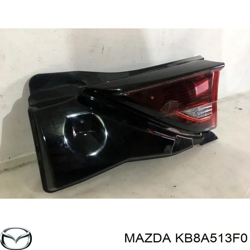 Comprar KB8A513F0B Mazda Piloto trasero interior derecho