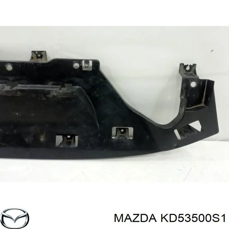 KD53500S1 Mazda Protector paragolpes