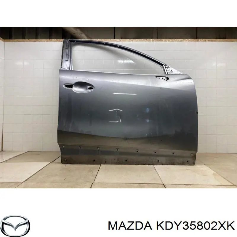 KDY35802XK Mazda Puerta delantera derecha
