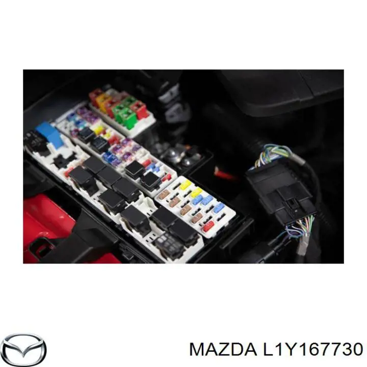 Comprar L1Y167730 Mazda Rele del ventilador de habitaculo