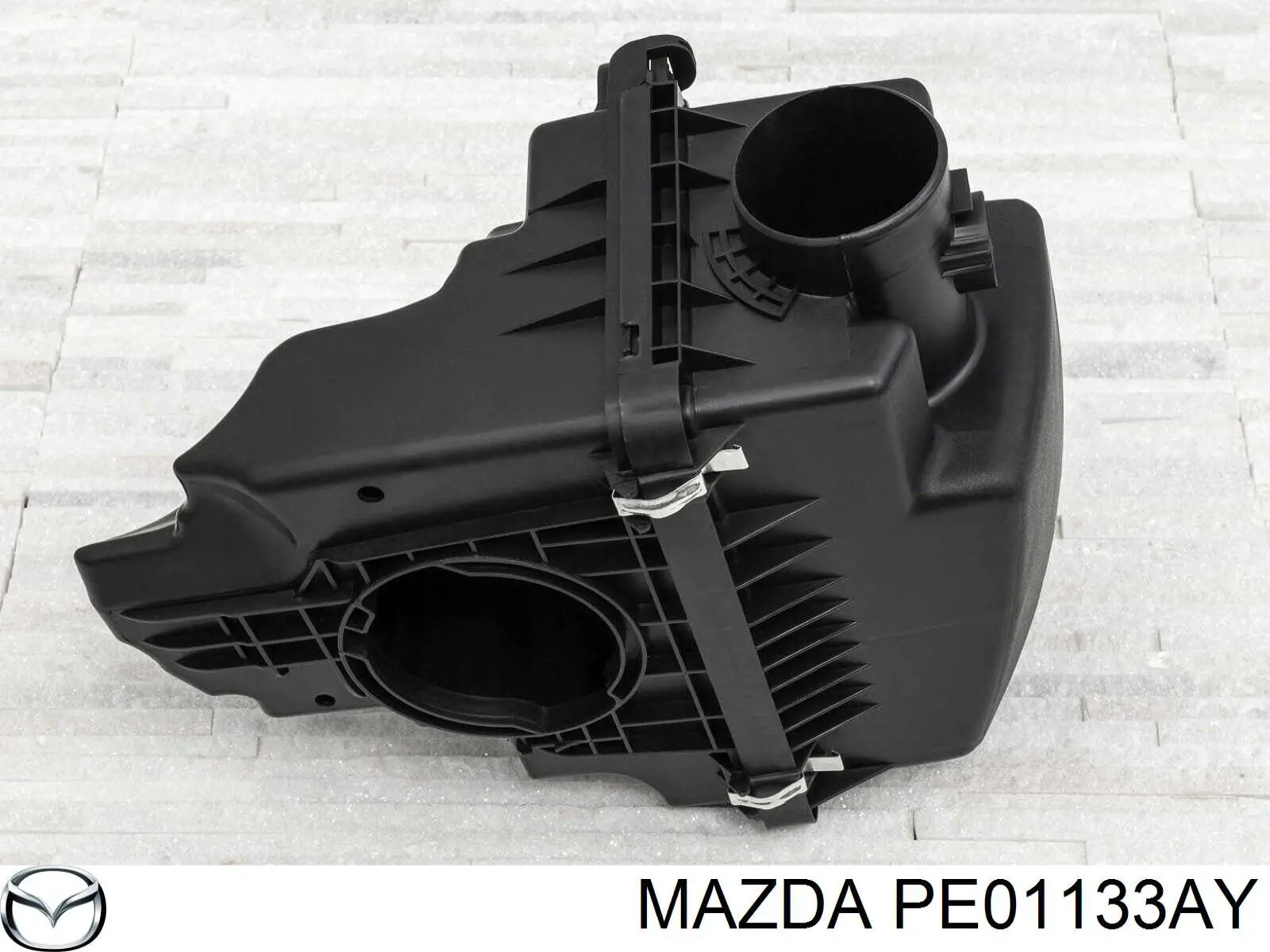PE01133AY Mazda casco de filtro de aire, parte inferior