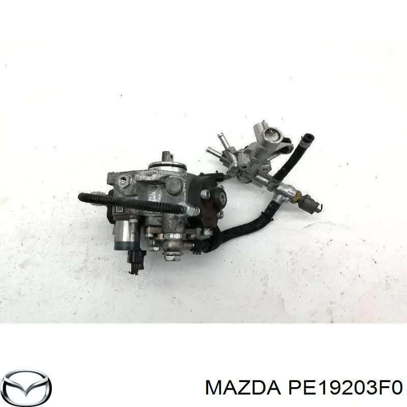 PE18203F0A Mazda bomba inyectora
