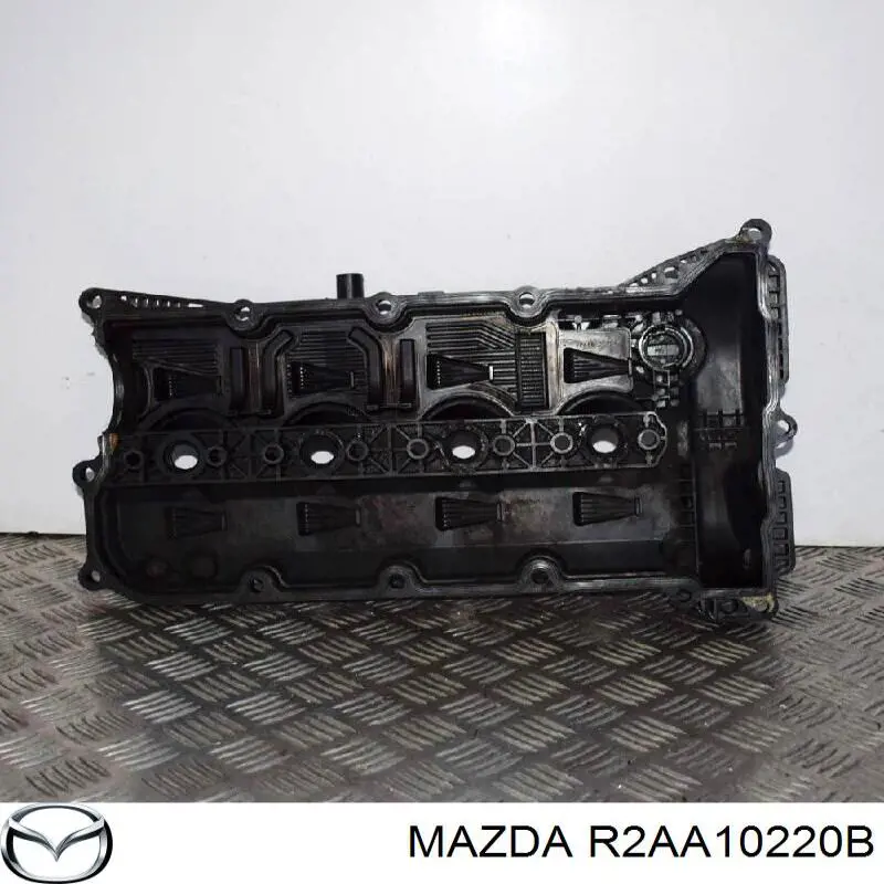 Tapa de la válvula Mazda R2AA10220B precio, desde 168,43 EUR