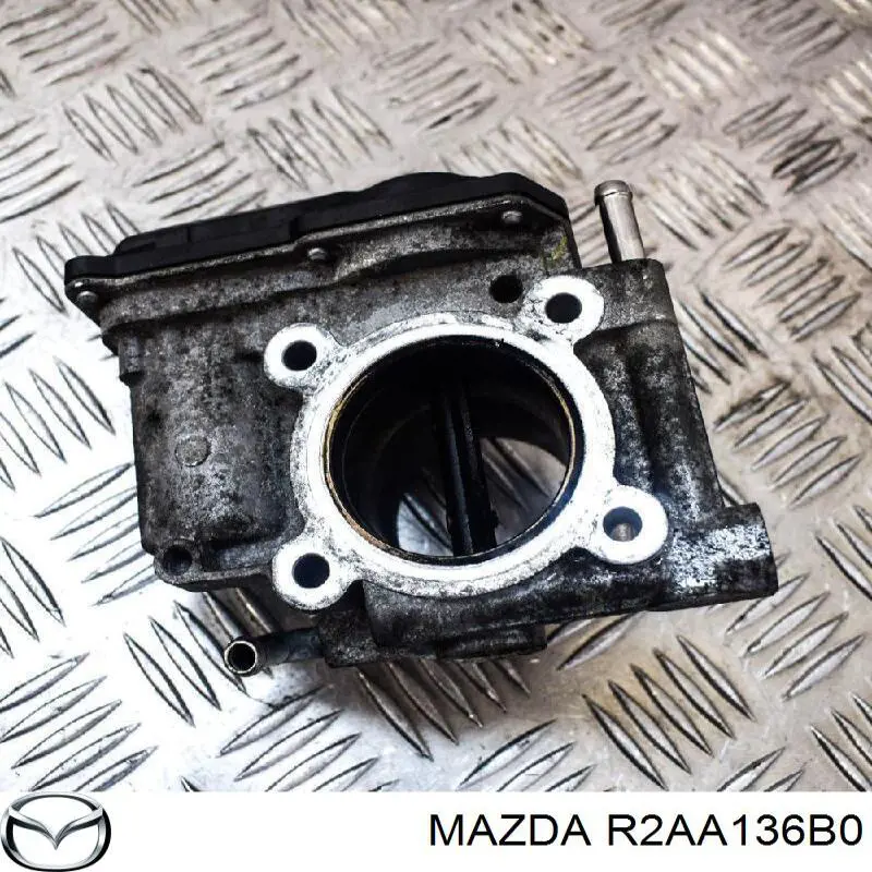 Cuerpo de mariposa R2AA136B0 Mazda
