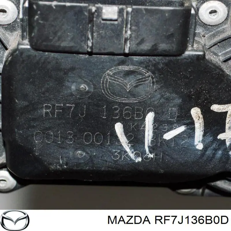 Caja de mariposa Mazda RF7J136B0D
