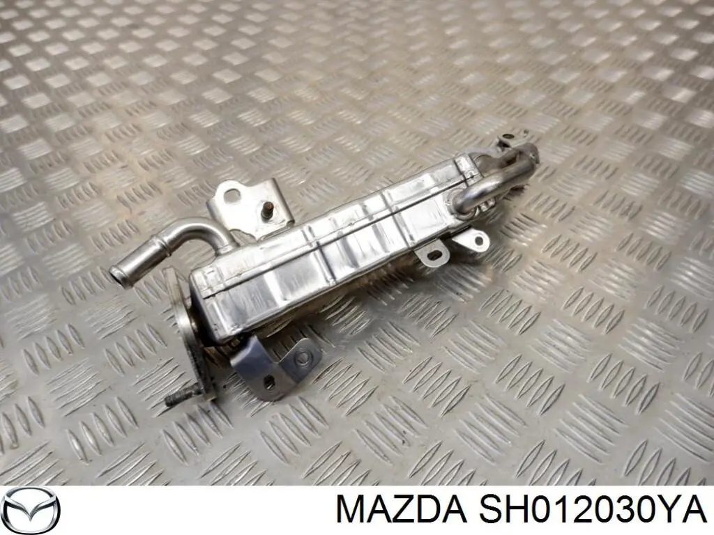 Enfriador EGR de recirculación de gases de escape Mazda CX-5 (KE)