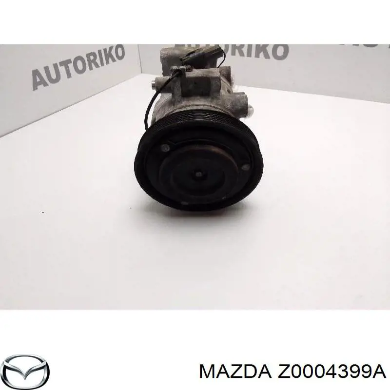 Z0004399A Mazda