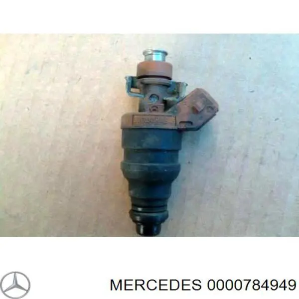 0000784949 Mercedes inyector