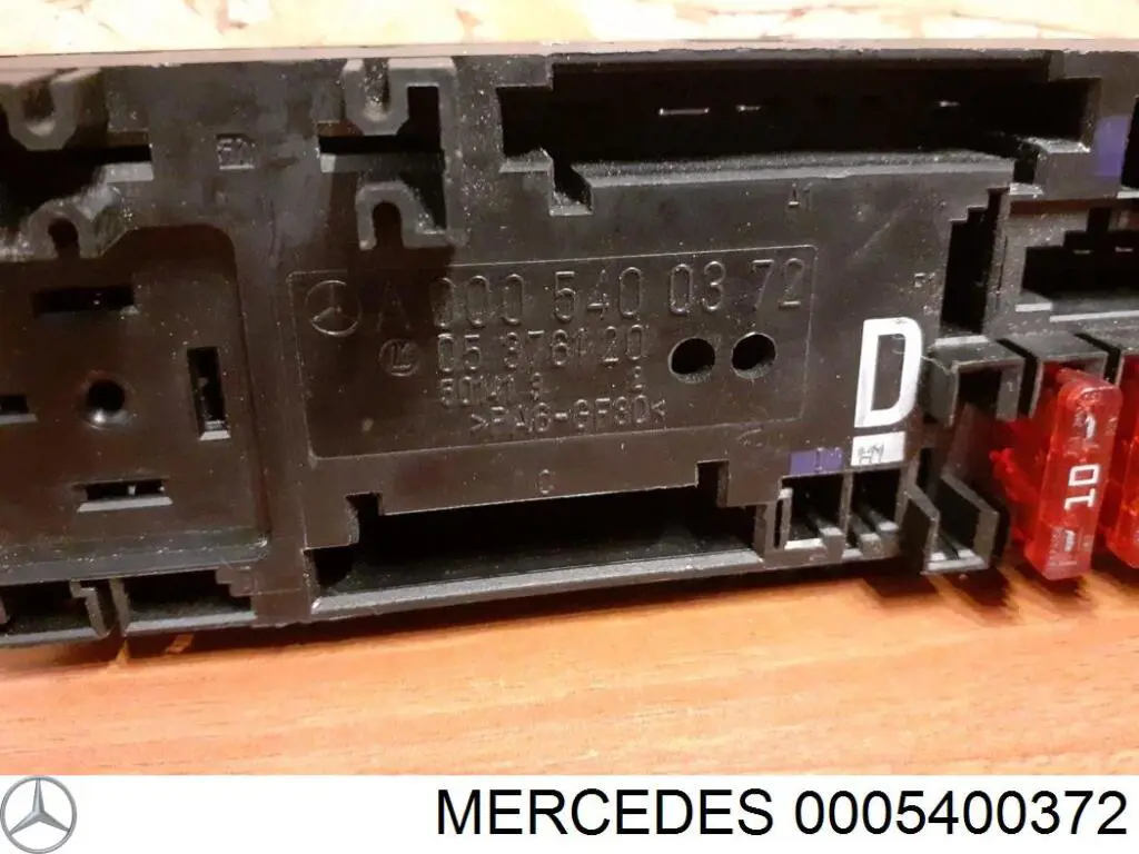 Comprar 0005400372 Mercedes Caja de fusibles