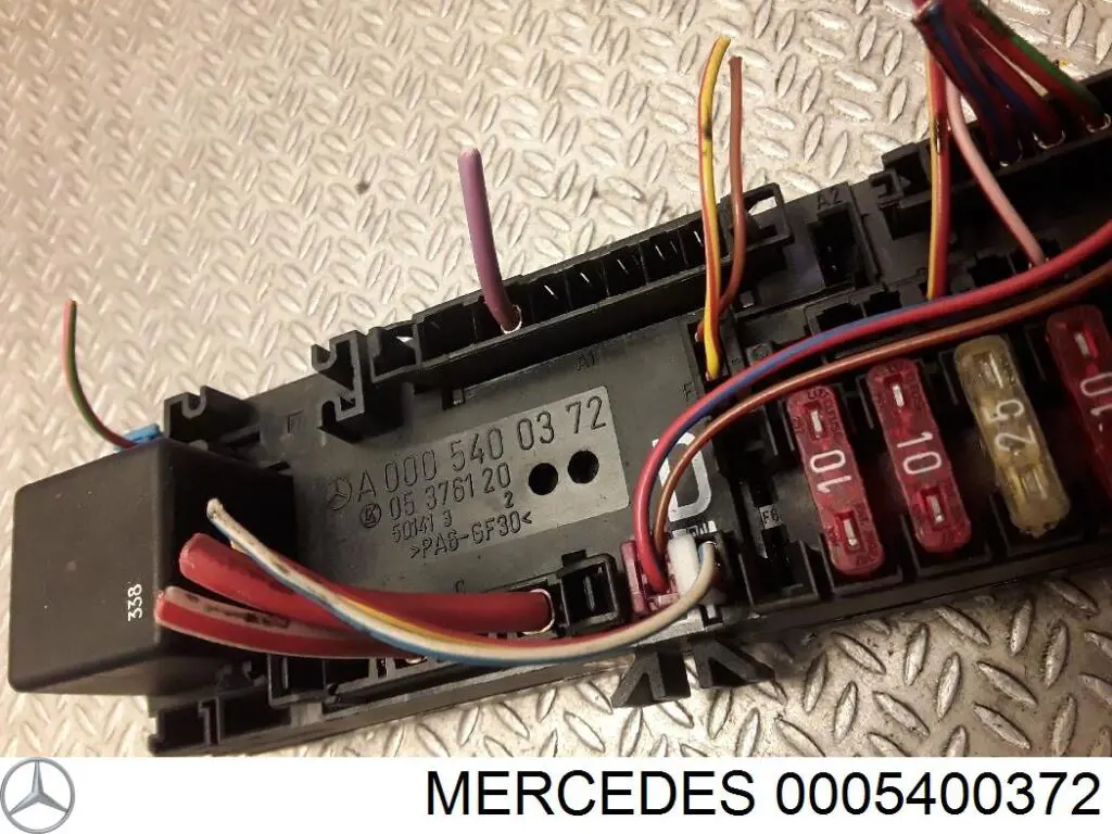 Comprar 0005400372 Mercedes Caja de fusibles