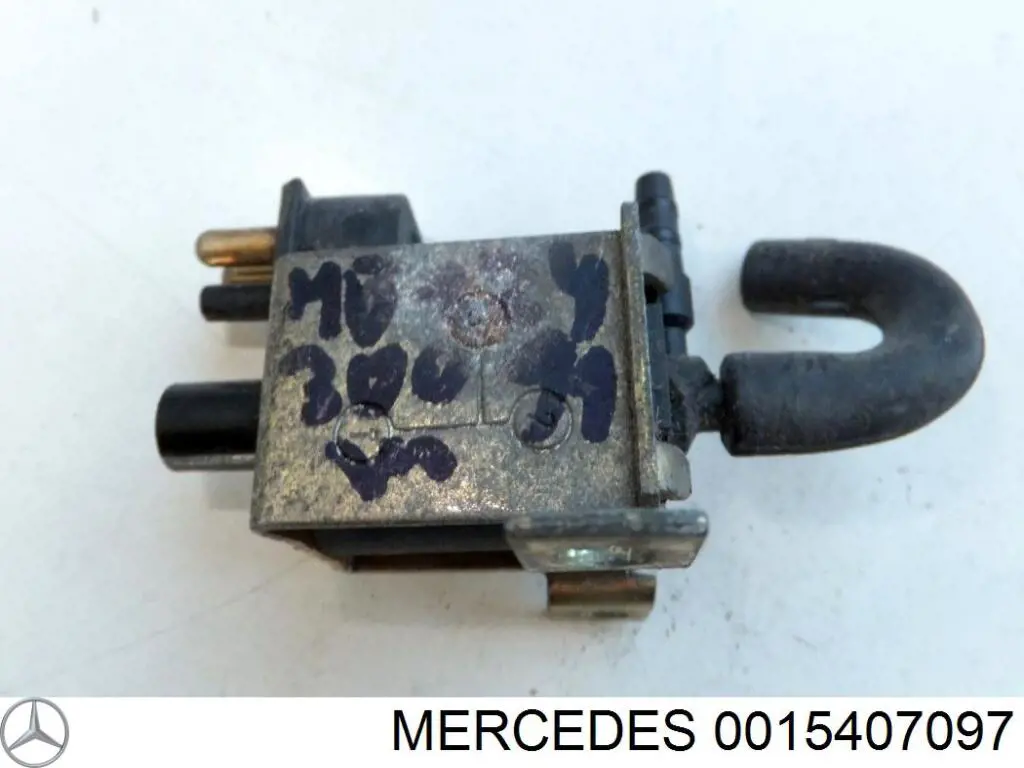 Válvula solenoide de control de presión de sobrealimentación 0015407097 Mercedes