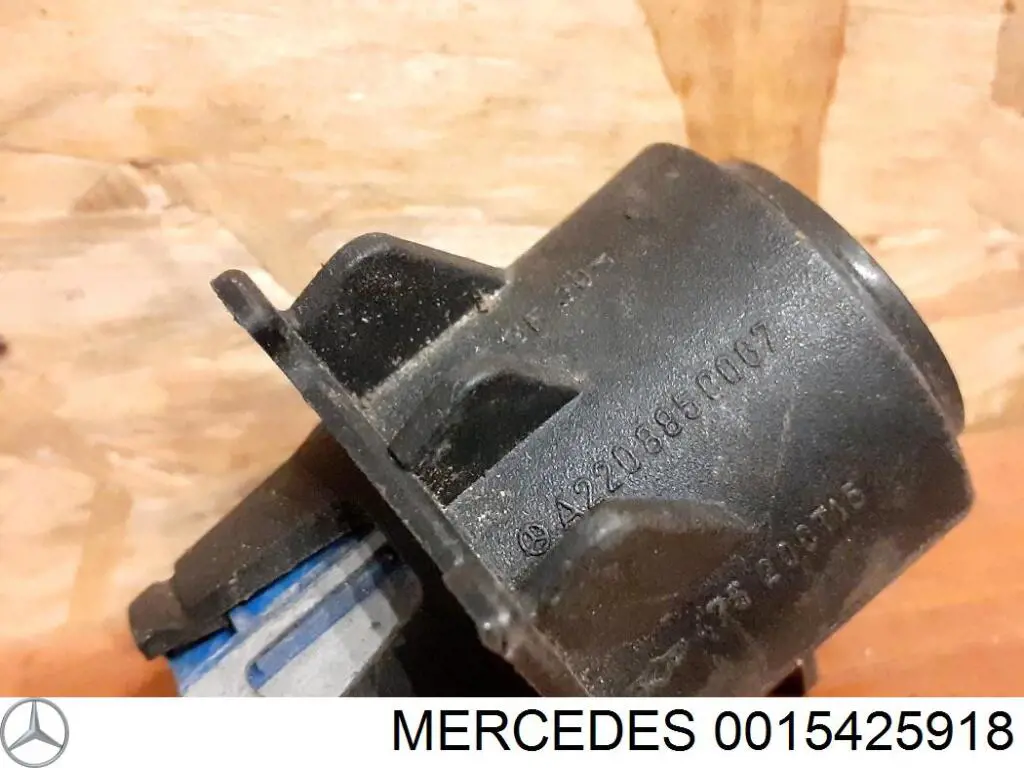 Sensor de estacionamiento delantero Mercedes 0015425918 precio, desde 11,26 EUR