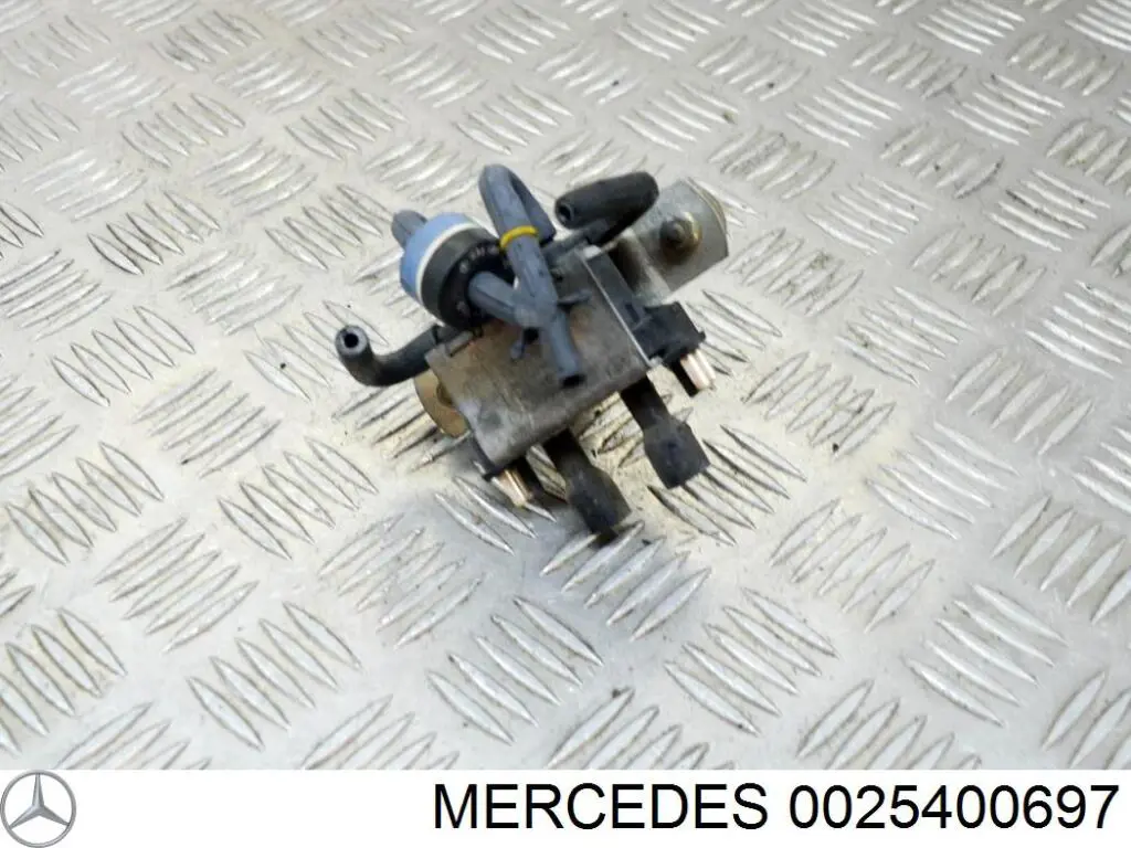  Mercedes 0025400697