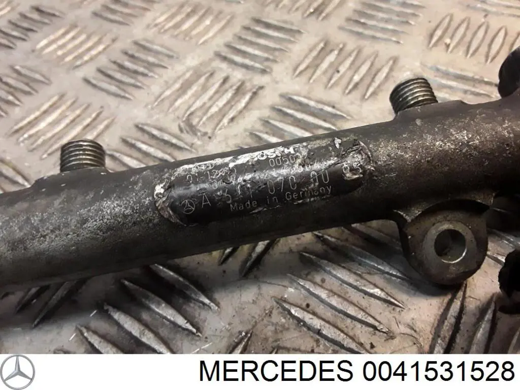 Sensor de la presión del combustible Mercedes 0041531528