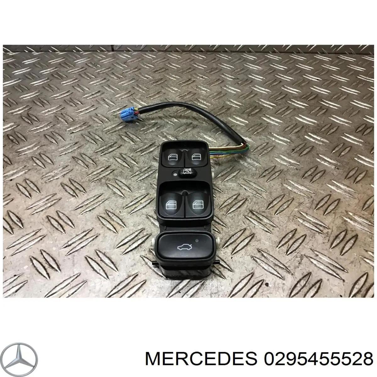 0295455528 Mercedes